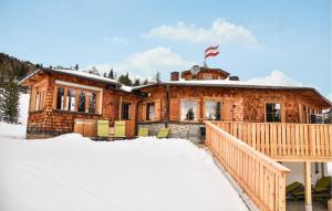 Nice Apartment In Weißpriach With Sauna