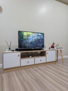 Minimalist Escape in the City