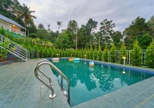 Ice Mist Pool Resort Munnar by VOYE HOMES