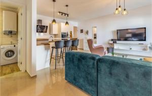 2 Bedroom Gorgeous Apartment In Banjole