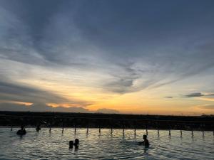 AJ Staycation in Kota Warisan, Sepang