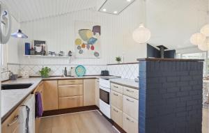 3 Bedroom Stunning Home In Hjørring