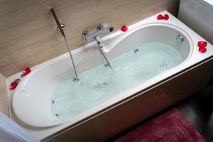 Kingdom River Deluxe