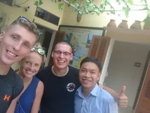 Hoa Lu Family Stay - La Phù