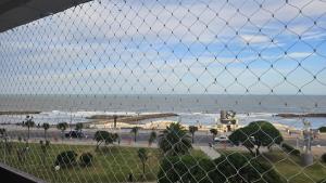 Frenta al mar, vista a la playa