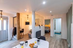 Le Coup de Coeur - À 4min du Sanctuaire - 1min des commerces - 3pers