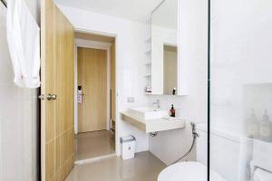 Srirachaseabreeze hotel