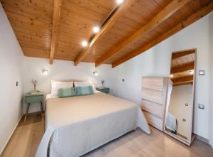 Marmel seaside apartment-BRANDNEW Beachfront apartment in Nydri