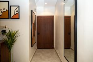 Executive Apartment with Office