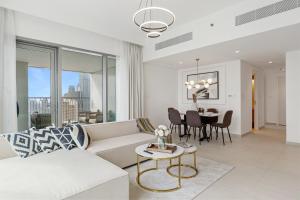 Gorgeous 3br With Burj Khalifa & Fountain View