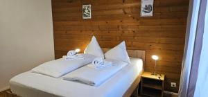 Marco Apartment - Aare Jungfrau AG