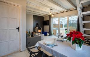 Cozy Home In Nawcz With Sauna