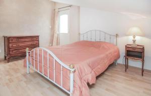 Nice Apartment In Le Sambuc With Wifi