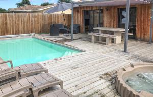 Beautiful Home In Ares