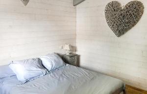 Beautiful Home In Ares