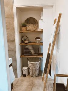 Charmant Studio Design Au Calme Avec Piscine