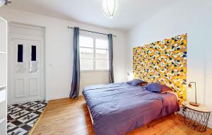 Lovely Home In Royan With Wifi