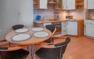 Nice Apartment In Pobierowo With Wifi
