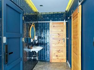 The Locals Bangkok Old Town