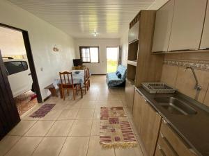 Casa de praia na beira do mar, 3 quartos e garagem