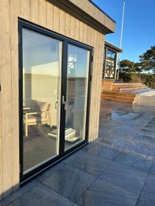 Oceanfront Escape with Sauna & Jacuzzi