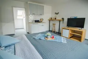 Treehouse Apartments - Omšenie