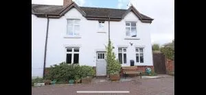 Jubilee Cottage - Shugborough