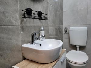 Studio Apartment D Place SELF CHECK-IN