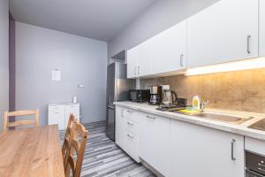 Selin Apartments
