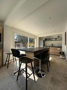 Villas Villa de Charme avec Piscine, Marseille : photos des chambres