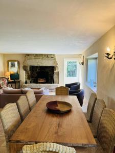 Villas La Ferme Cesarine, longere renovee, wifi, jardin : photos des chambres
