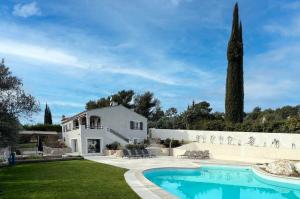 Villa de Charme avec Piscine, Marseille