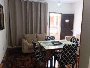 Apartamento apenas 180 metros beira-mar centro