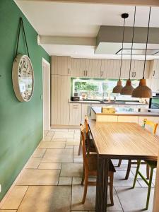 A 8km du circuit F1, Villa avec Jardin et parking à Sart-Lez-Spa