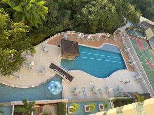 Sea view resort swimming pool sauna Olympic center Farmasi Condominio Viva Viver