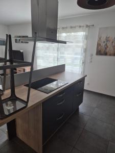 Villas Villa Donostia - Jacuzzi & piscine chauffee : Villa