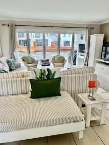 Waters Edge Guest House