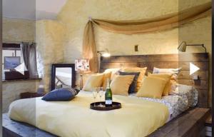 Glovers cottage private hot tub and super king