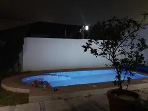 Casa Deni, alberca, jardín asador petfriendly - 埃塞基耶尔-蒙特斯