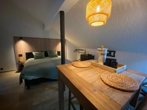 La CaseMat du Château - suite privative avec baignoire balneo