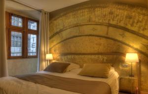 Hotels Hotel Cathedrale : photos des chambres