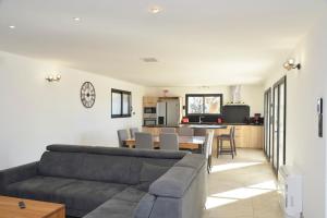 Villas Maison avec vue et sa piscine chauffee privative : photos des chambres