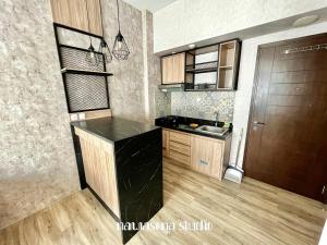 Nawasena Studio at Solo Paragon Apartment