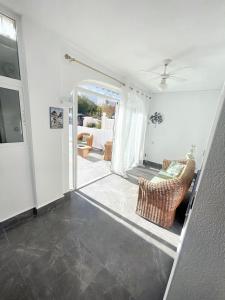 Stylish Apartment in Orihuela Costa - 55 m² + Shared Pool