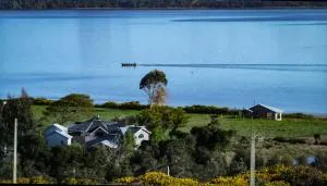 Amazing Ocean Front, spacious & private house - Maullín