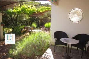Villas La Villa des Garrigues : photos des chambres