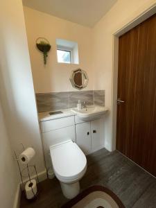 Hawksbill 3 Bed Detached house with private parking