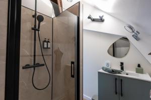 Appartements La Suite Jungle - High Tech - NETFLIX - WIFI tres Haut Debit : photos des chambres