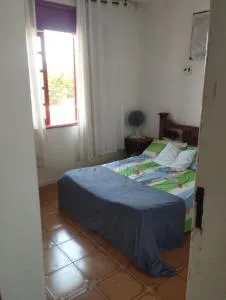 Hostel Familiar da Bi - 马德雷德乌斯