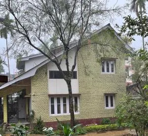 Greenwood Flora - Khānāpāra